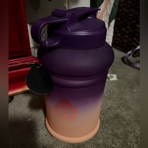 Purple and beige HydroJug
